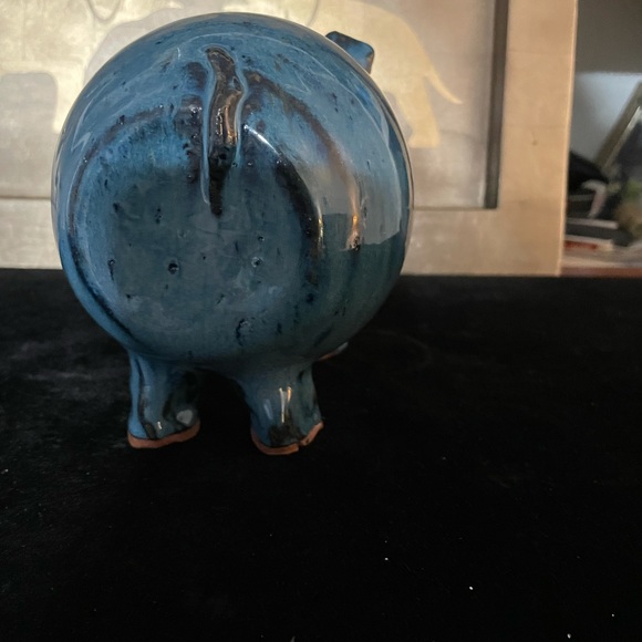 Signed Owens NC pottery piggy bank. Blue glaze - Picture 4 of 10